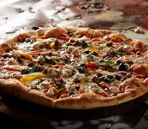 Пицца Мясное ассорти