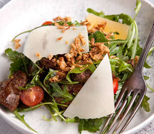 Салат с куриной печенью