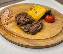 Филе миньон с овощами