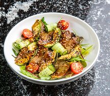 Салат с угрем