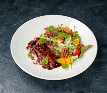 Утка с апельсинами и орехами пекан