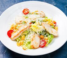 Цезарь с курицей