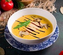 Суп сырный с курицей и грибами