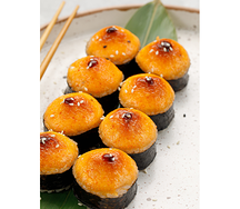 Запеченный ролл с лососем