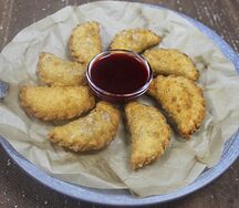 Мини-чебуреки с сыром