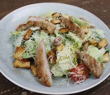 Цезарь с курицей
