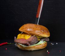 Бургер с ростбифом