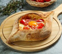 Лодочка с томатами