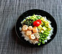 Поке с морским гребешком