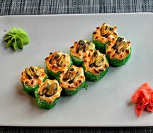 Запеченный Сырный с мидиями