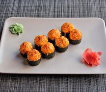 Запеченный острый с лососем