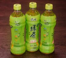 Прохладный зеленый чай с медом