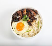 Телятина Блейд с грибами и яйцом