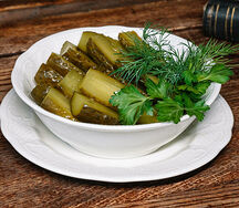 Огурцы солёные