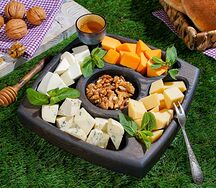 Ассорти европейских сыров