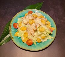 Цезарь с курицей