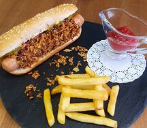 Датский хот-дог с куриной колбаской