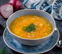 Суп куриный с лапшой