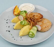 Пюре с котлетами из щуки