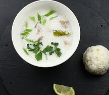 Том Кха