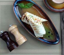 Буррито с фасолью, авокадо и курицей