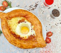 Хачапури по-аджарски