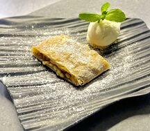 Штрудель яблочный