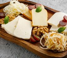 Ассорти из грузинских сыров