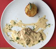 Медальоны из свинины с картофельным гратеном