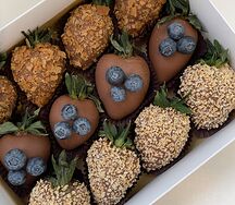 Набор из клубники в шоколаде №14