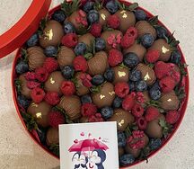 Набор из клубники в шоколаде
