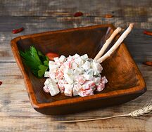 Салат оливье с лососем