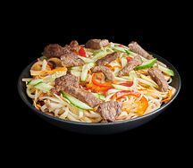 Wok удон с говядиной