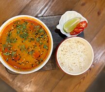 Том ям с курицей