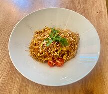 Рисовая лапша с курицей