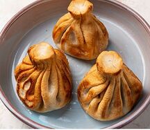 Хинкали с картофелем и грибами жареные