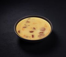 Сливочный суп с колбасками