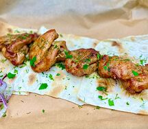Куриное бедро на мангале