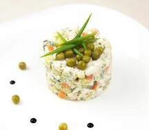 Салат Столичный с куриным филе