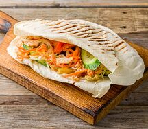 Шаурма в арабской пите