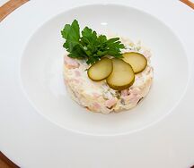 Салат Куриный с ветчиной