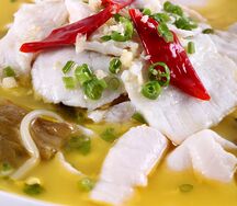 Пикантная рыба с капустой с рисом