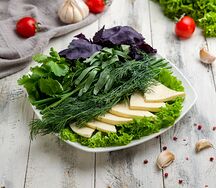 Брынза с зеленью