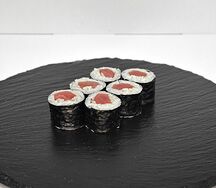 Маки с тунцом