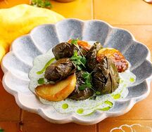 Долма с уткой и яблоками