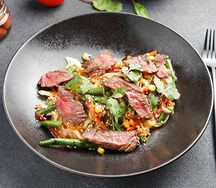 С говядиной