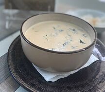 Суп сливочный с копченым угрем