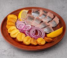 Сельдь с картофелем