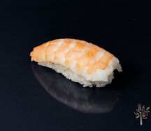 Суши с креветкой