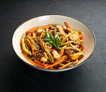 Удон с морепродуктами